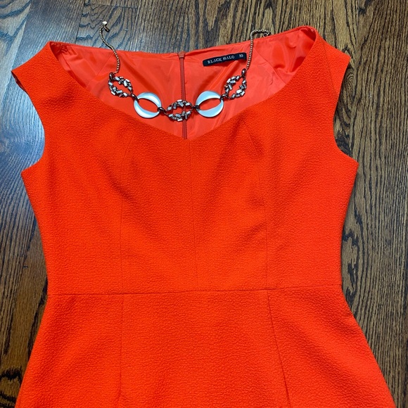 Black Halo gorgeous orange fitted dress - Picture 2 of 4